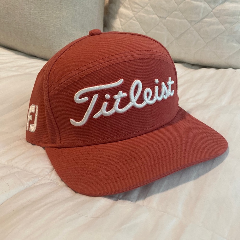 Titleist golf hat